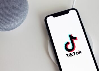 TikTok ostaje u Americi: Potpisan istorijski dogovor koji menja vlasničku strukturu aplikacije