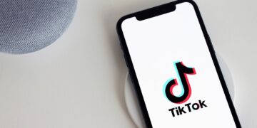 TikTok ostaje u Americi: Potpisan istorijski dogovor koji menja vlasničku strukturu aplikacije