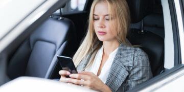 Lažni DMV SMS-ovi preplavili Illinois: Jedna poruka može vas skupo koštati