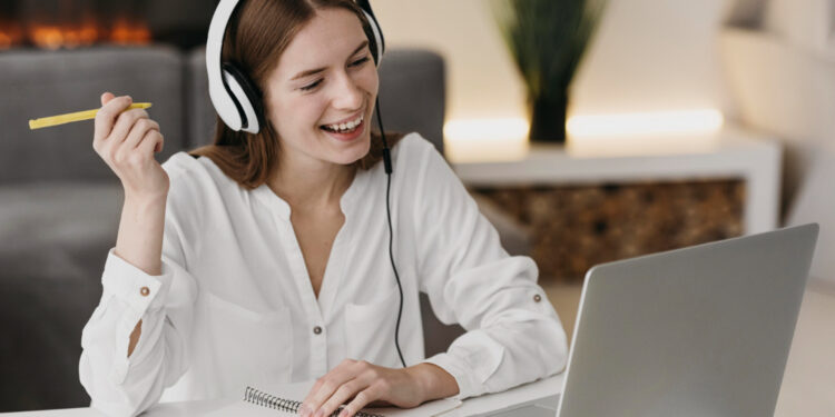 Dve škole iz Ilinoisa među najboljim online programima u SAD: Ko se našao na vrhu liste?