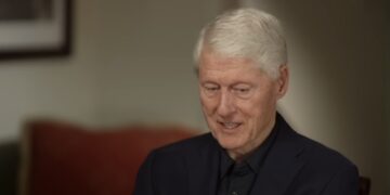 Pokrenut postupak protiv Clintonovih za nepoštovanje Kongresa u istrazi o Jeffrey Epsteinu