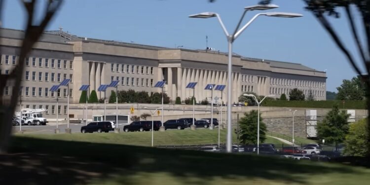 Od Pentagona nije traženo da planira invaziju na Grenland