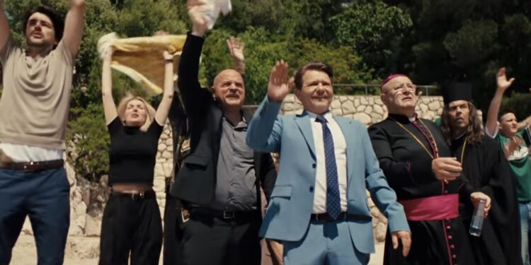 “Svadba” digla na noge prepun Sava centar: Desetominutne ovacije za ekipu filma