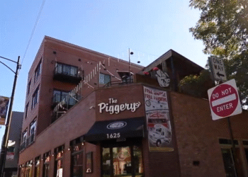 Kraj jedne čikaške legende: Omiljeni restoran The Piggery zatvara vrata posle 15 godina