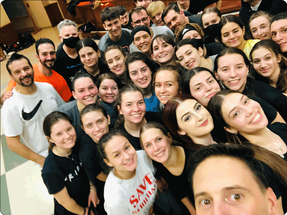 Kad se zaigra kolo u Čikagu – Srbija više nije daleko; Foto: Privatna arhiva