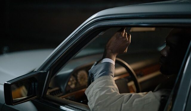 Ilinois menja pravila za vozačke dozvole starijih: Evo ko više ne mora na šalter, a ko mora na testove od 2026.