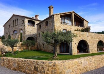 Cene kuća u EU rastu: Mađarska i Portugal prednjače, Finska jedina sa padom