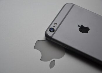 iPhone star 12 godina dobio ažuriranje: Apple nadmašio sva očekivanja!