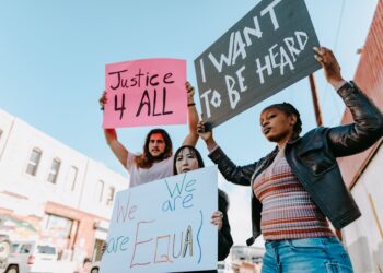 imigracione politike