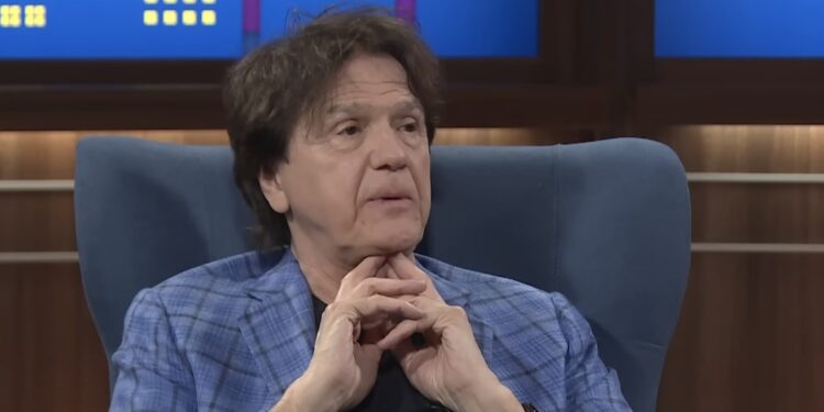 Bačena bomba na kuću Zdravka Čolića u Beogradu