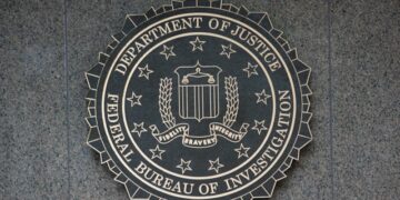 Lažni FBI agenti haraju Čikagom – Ciljaju starije od 60 godina i uzimaju im novac