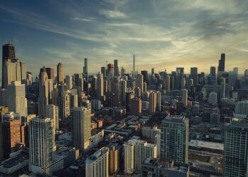 Rok pomeren zbog kašnjenja računa: Vlasnici nekretnina u Čikagu dobili dodatno vreme za porez