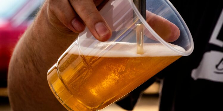 Potrošnja piva u Nemačkoj godinama opada: U 2025. na istorijskom minimumu