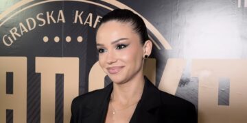 Breskvica se seli: Mesecima u tajnosti gradila kuću