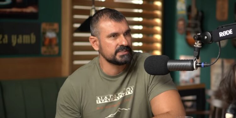 Pokušala je da mi napravi pakao od života i zabrani da viđam dete: Igor X otvoreno o ljubavi sa Minom Kostić