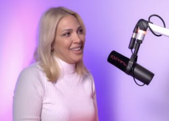 Milica Todorović sprema krštenje sina: Pevačici pomaže oženjeni dečko