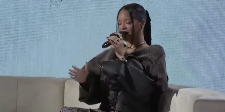 Uhapšena žena koja je pucala na Rijaninu kuću