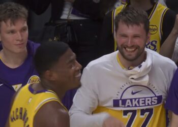 Dončić brojao do 51 protiv Čikaga, Lejkersi podižu formu