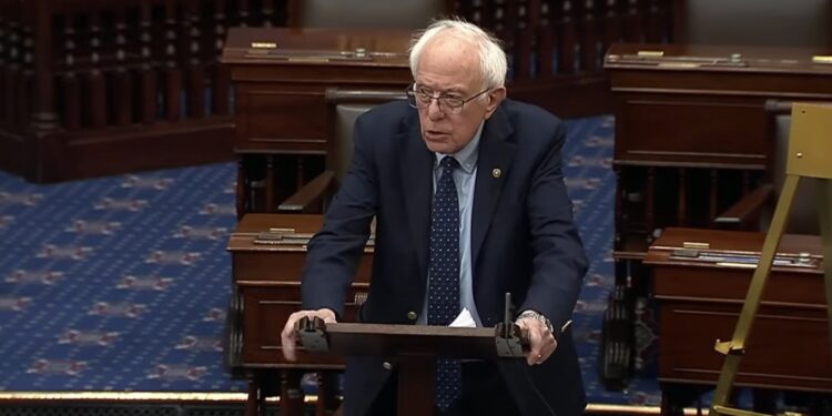 Novi zakon zbog Chicago Bearsa: Bernie Sanders želi da spreči selidbu sportskih timova