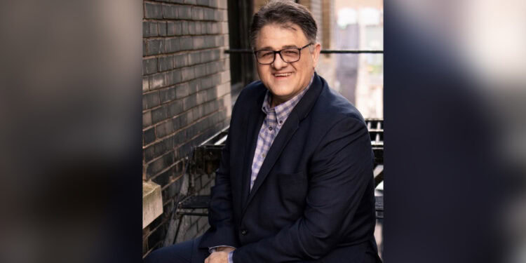 Toni Ristovski promoviše hit “Za stara dobra vremena” u Americi, Foto: First Street Photogarphy