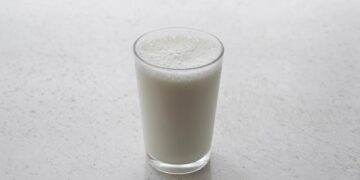 Bitka za sirovo mleko u Illinois-u: Farmeri traže slobodu, država podiže alarm