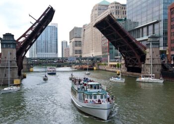Luksuzni Uskrs na vodi: Krstarenje koje otkriva Čikago iz potpuno nove perspektive