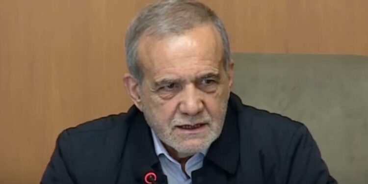 Otvoreno pismo: Masoud Pezeshkian direktno pita Amerikance – Ko zapravo vodi njihovu politiku?