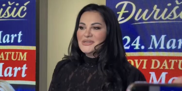 Jana došla na Stojin nastup, zakopane ratne sekire posle mnogo godina