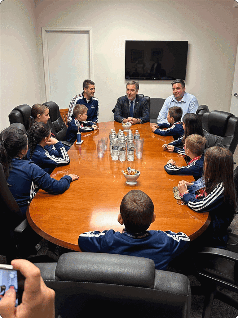 Konzulat Srbije otvorio vrata mladim pobednicima; Foto: Ippon Karate Team Chicago