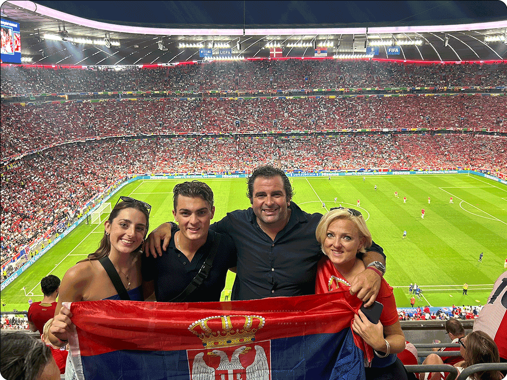 Studentkinja Mia Čejović koja jednako osvaja i teren i scenu; Foto: Privatna arhiva