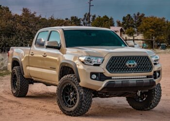 Toyota ulaže $10 milijardi: Veliki plan za dominaciju na tržištu SAD i borbu sa rivalima