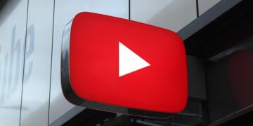 YouTube pod istragom zbog nepreskočivih reklama – Korisnici tvrde jedno, kompanija potpuno negira