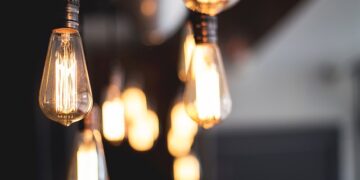 Dobre vesti za domaćinstva: Računi za struju u Illinois-u manji i do $20