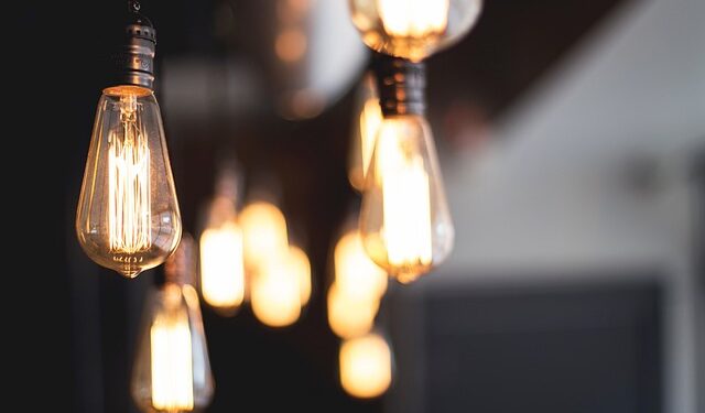 Dobre vesti za domaćinstva: Računi za struju u Illinois-u manji i do $20