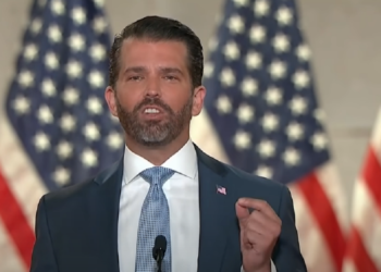 Trump-ovi sinovi optuženi za ratno profiterstvo zbog biznisa sa dronovima