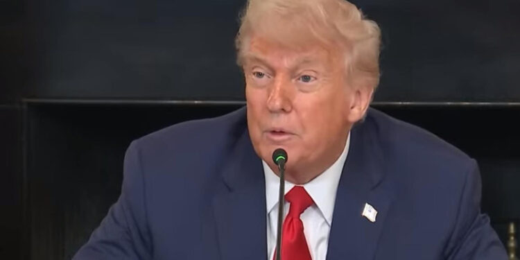 Skandal u SAD: Tužiteljka optužena da je tajni izveštaj o Trump-u sakrila kao “recept za kolače”