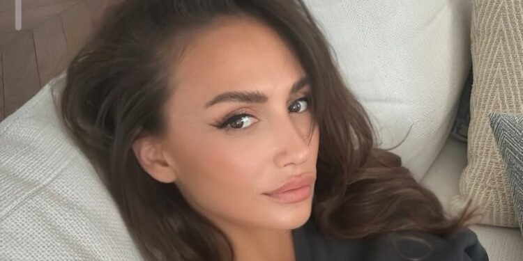 Emina Jahović