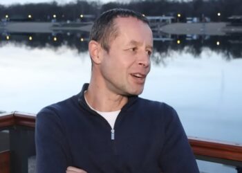 Najveći hit 90-ih nastao u trolejbusu: Dr Iggy otkrio tajnu čuvene pesme „Oči boje duge“