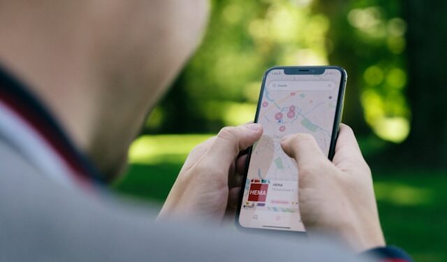 Apple Maps dobija novu ulogu: Od navigacije do personalizovanog vodiča sa oglasima