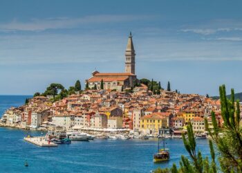 Turisti preplavili Rovinj: Grad uvodi drastične mere koje će promeniti letovanja