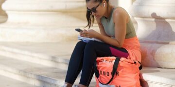 Illinois uvodi kontrolu interneta za mlade: Zaštita ili ograničenje slobode?