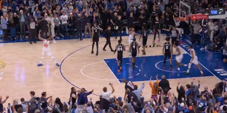 Nezapamćeno čudo u istoriji NBA finala: Niksi preokrenuli najveću razliku ikada na sekundu do kraja