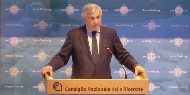 Italijanski ministar otkazao posetu Americi zbog Trumpovog vređanja premijerke Meloni