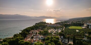 Stroga pravila na Jadranu: Makarska ograničava alkohol tokom sezone