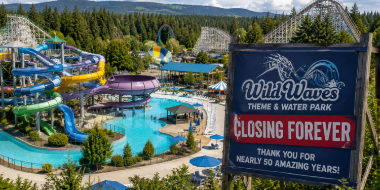 Wild Waves Theme and Water Park