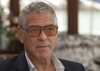 George Clooney sa decom evakuisan iz doma zbog stravičnog požara