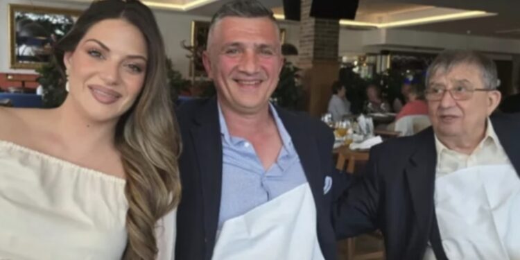 Porodila se ćerka Suzane Mančić: Pre nego što se udala za generala volela je milionera iz Amerike
