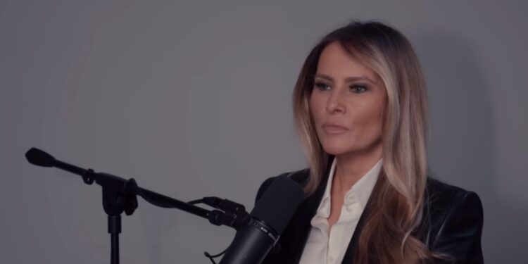 Melania Trump besna Natalie Harp: Trumpova bliska saradnica se ne odvaja od predsednika