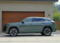Volkswagen potpuno menja Atlas Cross Sport: Više snage, ogromni ekran i luksuznija kabina za 2027. (VIDEO)