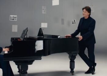 Zdravko Čolić izdao novi album: Okupio najpoznatije autore, objavljeno 12 pesama